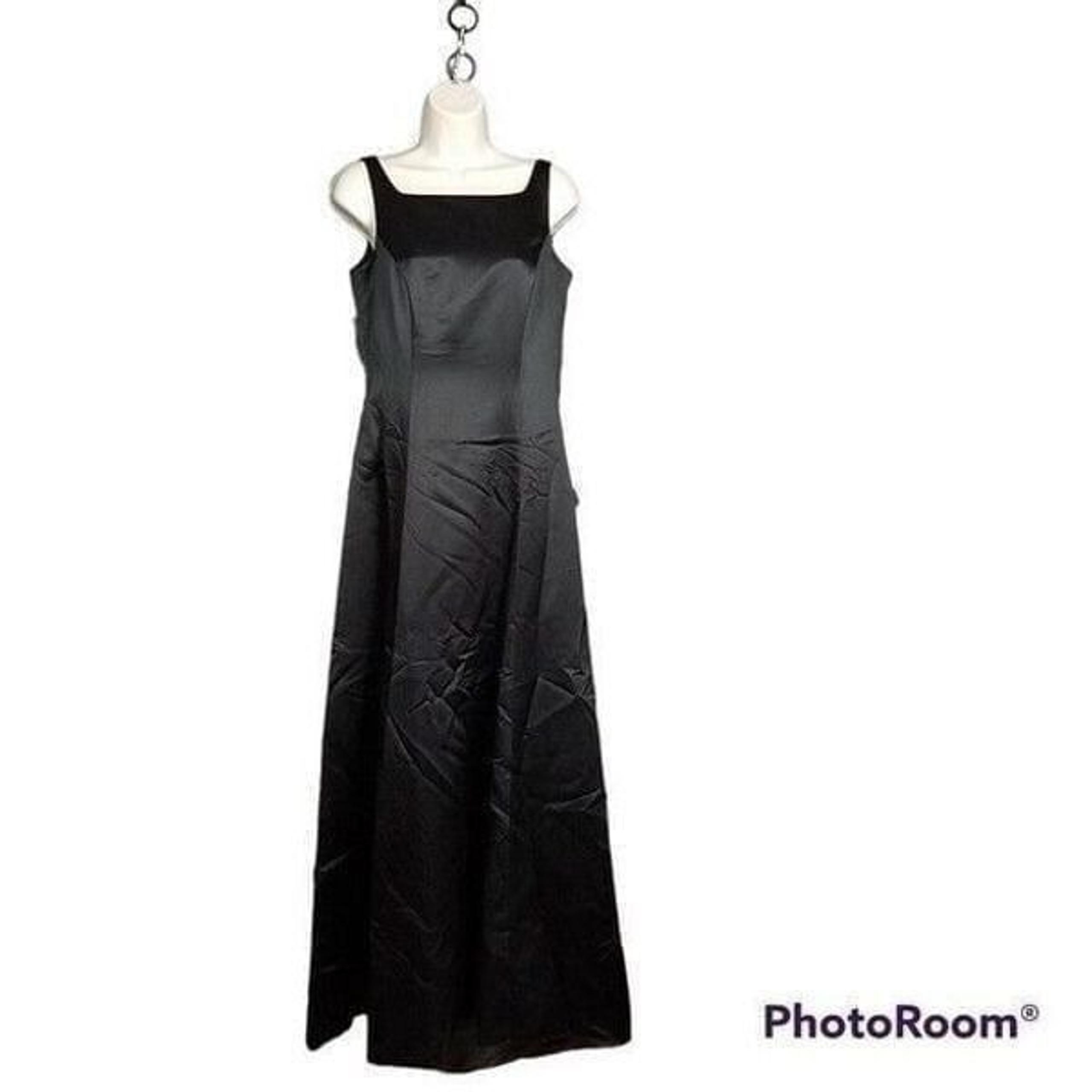 Michaelangelo Size 4 Black Bridesmaids Formal Prom Dress Long Style 8152DC