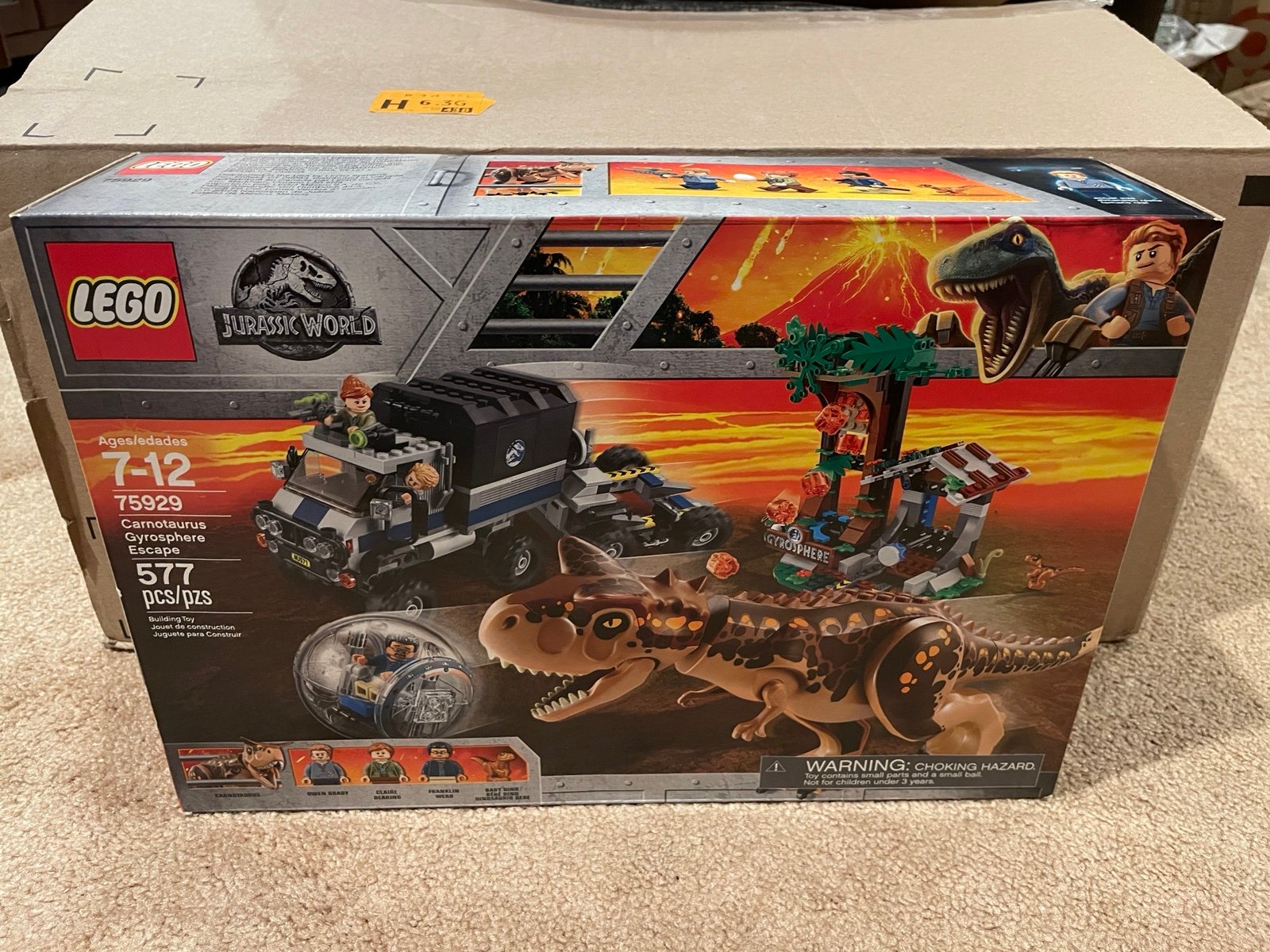 LEGO 75929 Jurassic World Carnotaurus Gyrosphere Escape