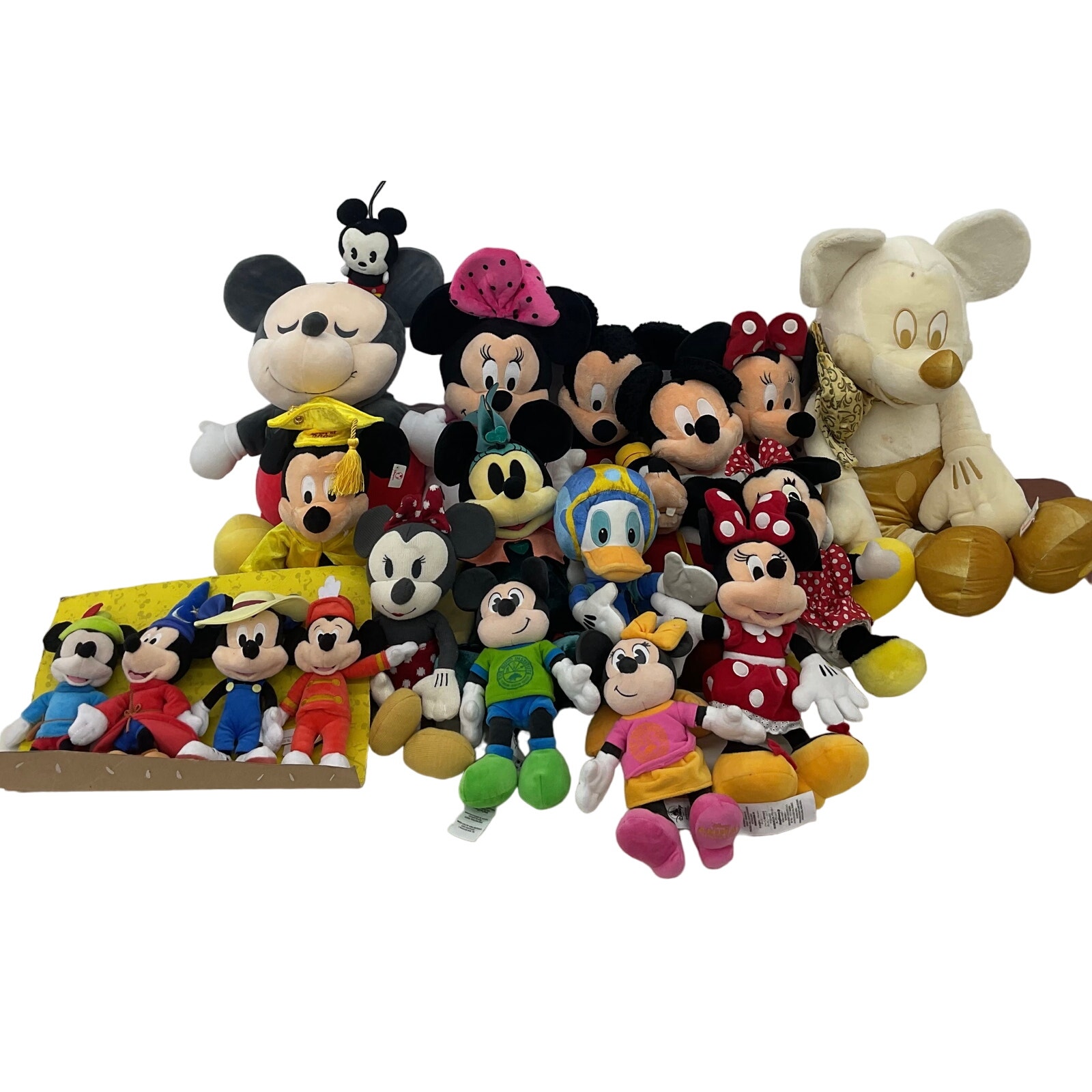 Preowned Large LOT Disney Classic Character Mickey Minnie Donald Plush Dolls