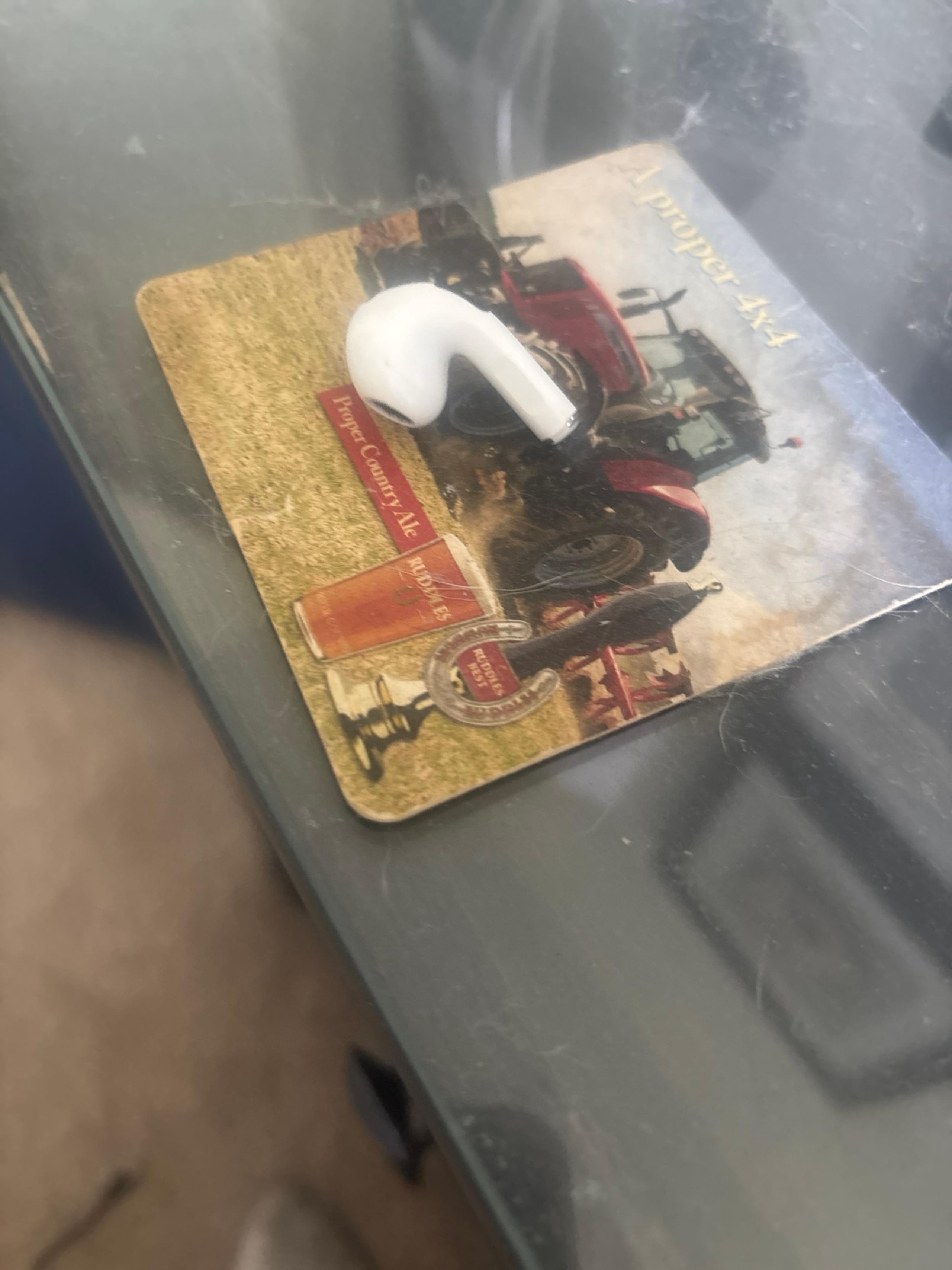 AirPod gen 3