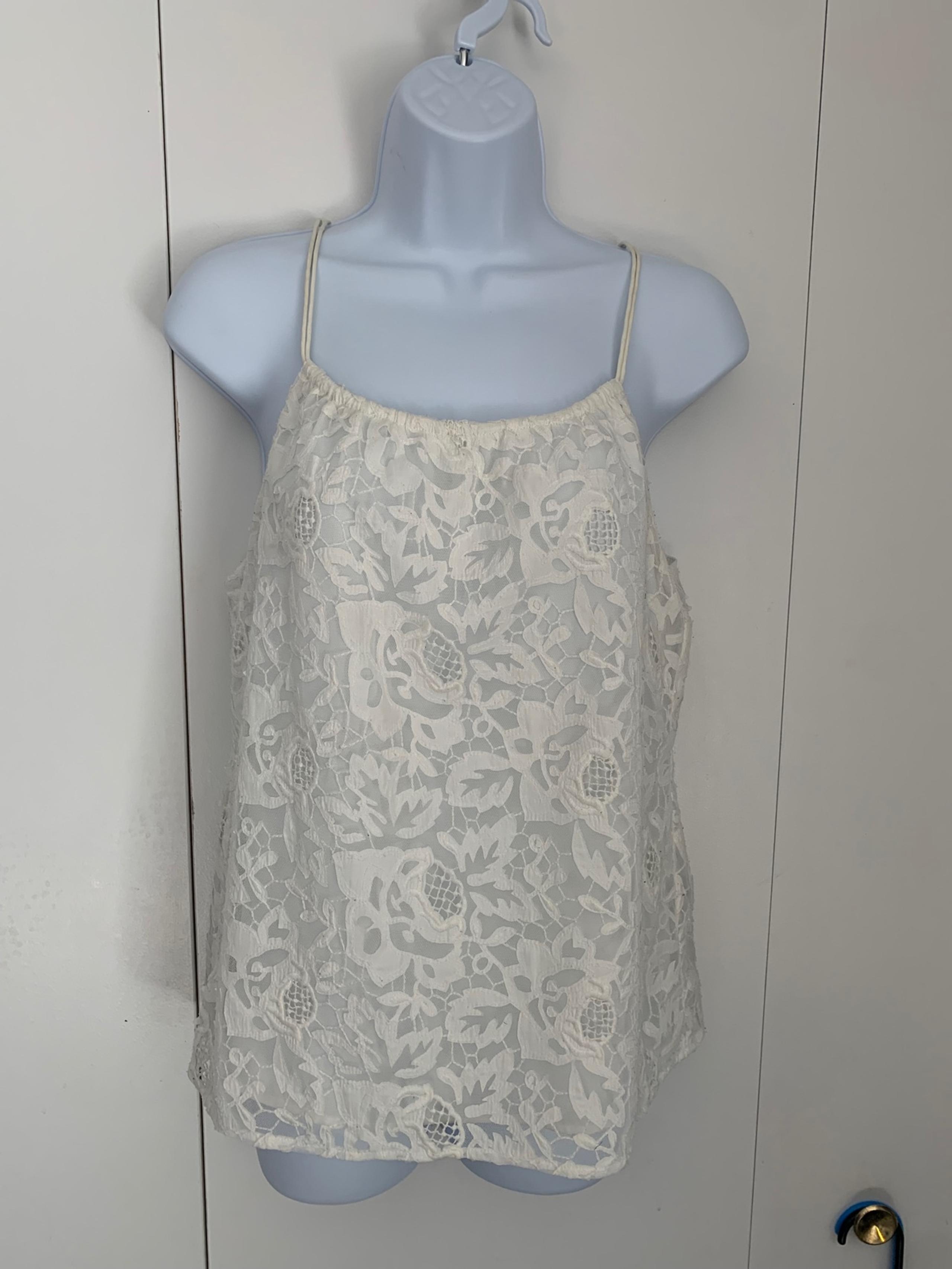 Lot of 2 women’s H& M and The Limited cream and tan camisoles size Small /6