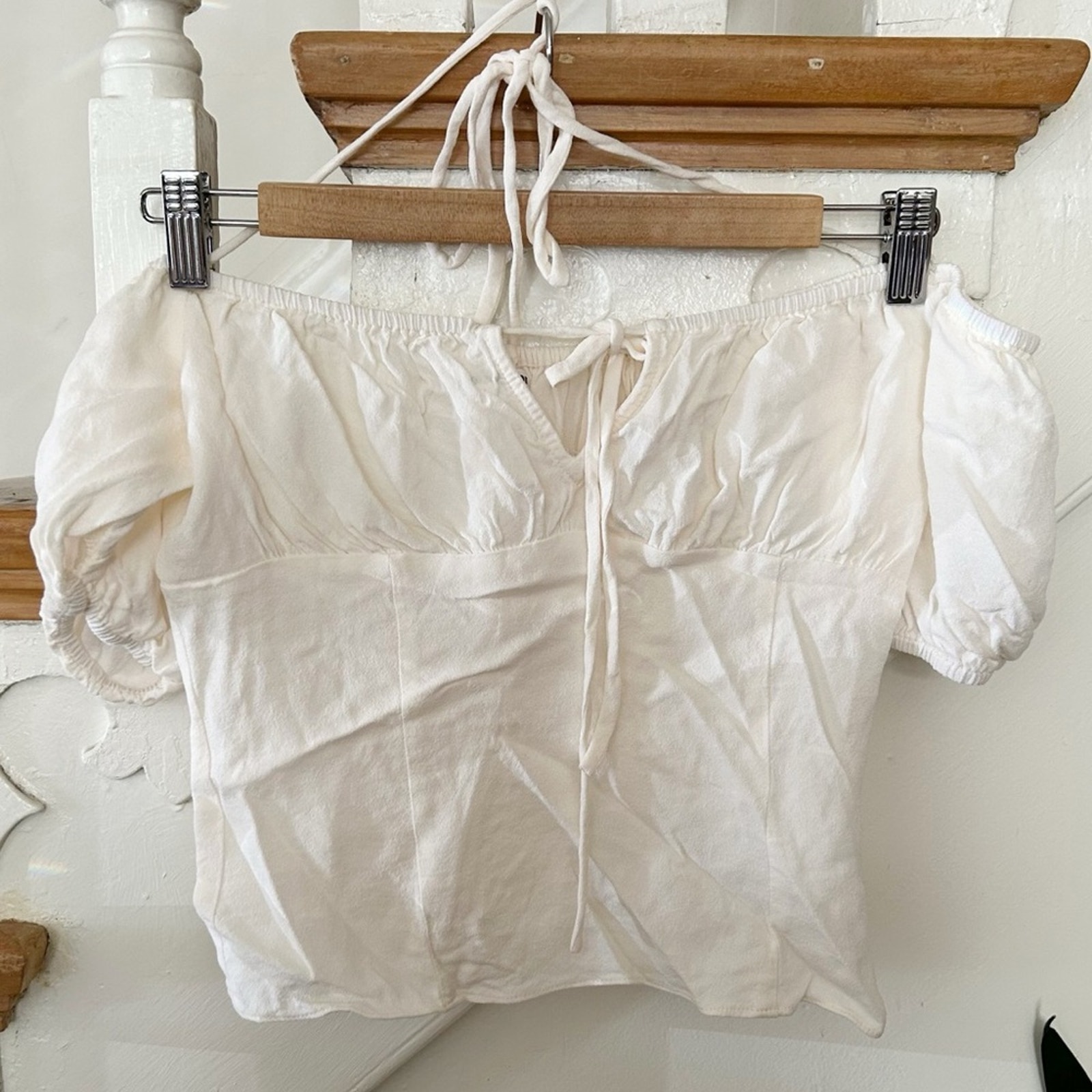 Reformation Off Shoulder Puff Sleeve Ivory Top Smocked Back Tie Size 6