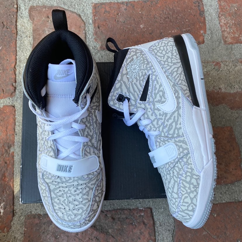 Nike Air Jordan Legacy 312 Basketball