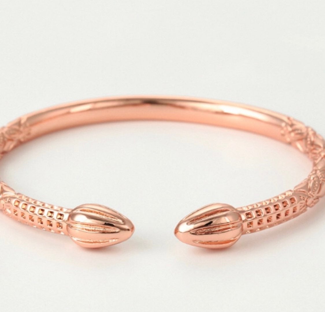 Brilliant Rose Gold Bangle Fashion Open Tulip Ends BNWT