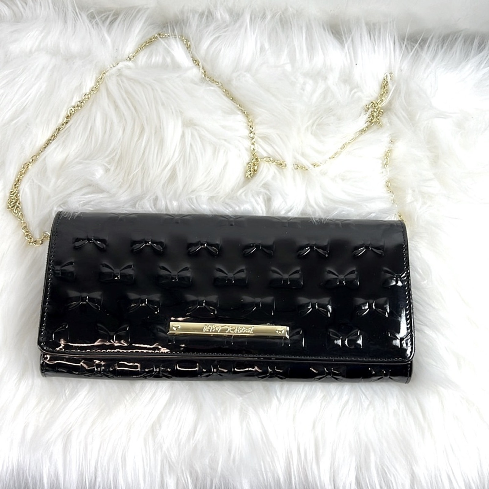 NEW! Betsy Johnson Patent Clutch Crossbody Shoulder Bag