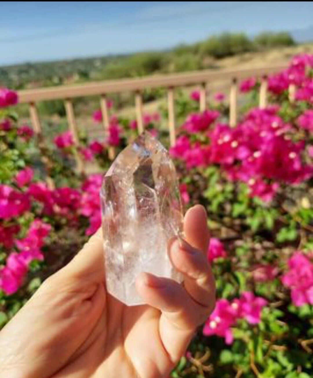 3.75 SELF STANDING 9.7 oz /274 Grams Natural Smoky Quartz Mineral Crystal