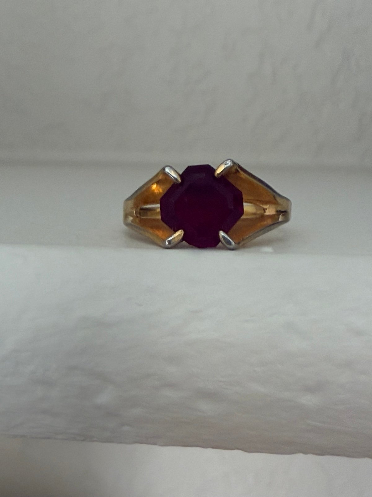 Vintage 18kt Gold Electroplated Ring Prong Set Faceted Red Gemstone Size 5.5