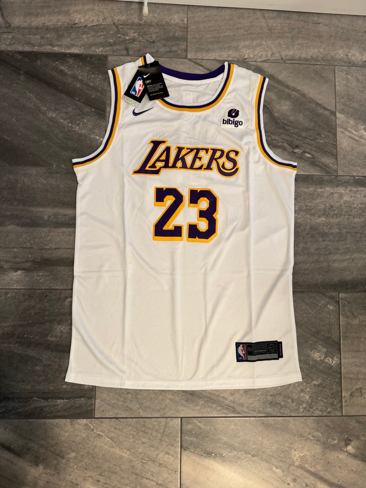 Lebron James Stitched Lakers Jersey