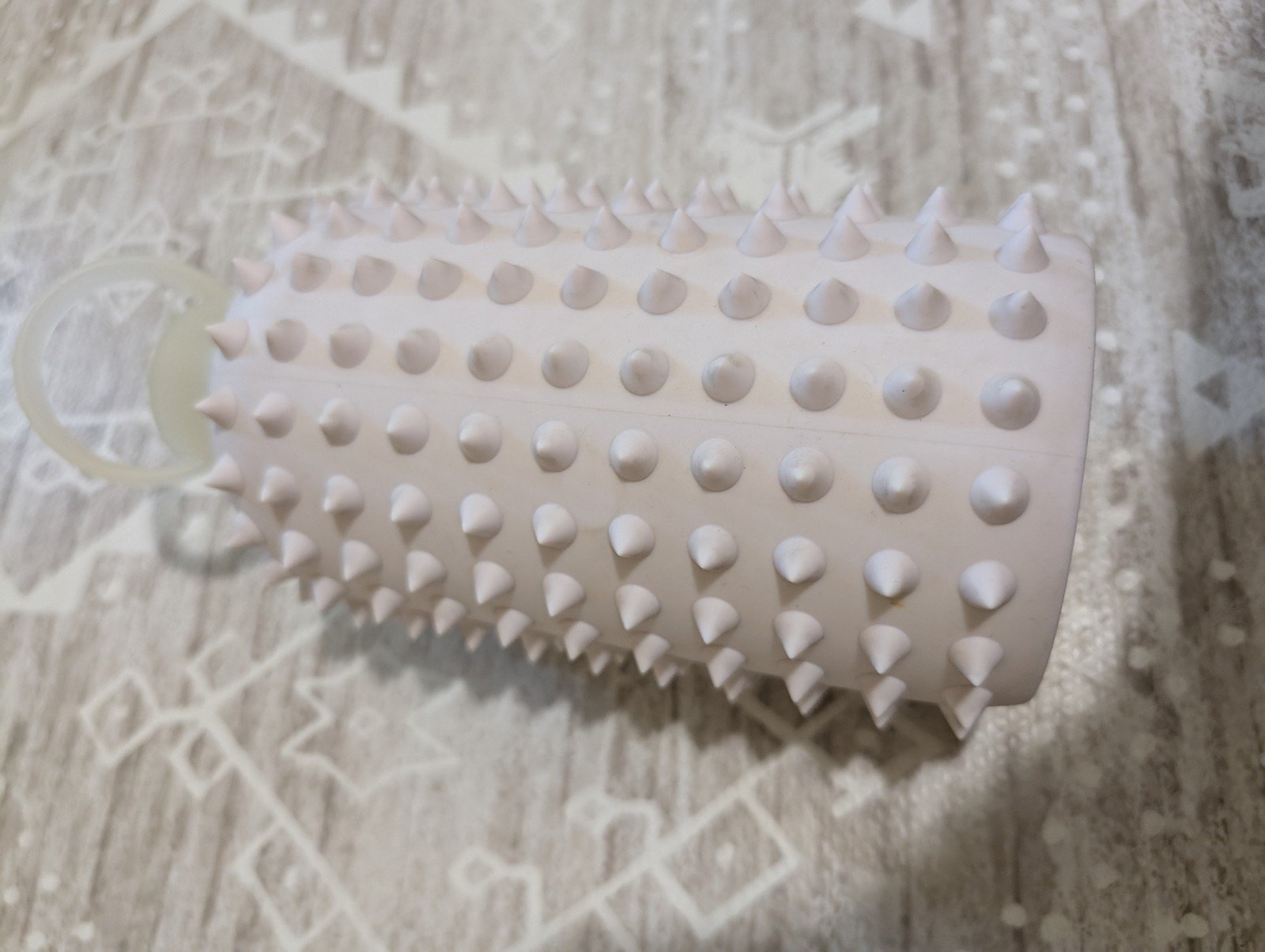 bkr Spiked Lala Glass Water Bottle-Big - 32 oz/ 1 L