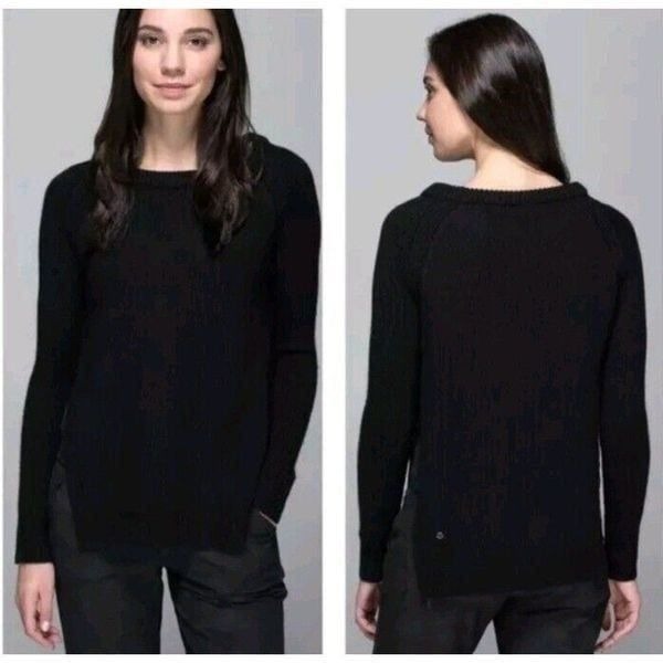 LULULEMON Women’s Black Knit Sweater Side Vented Crewneck Size 6
