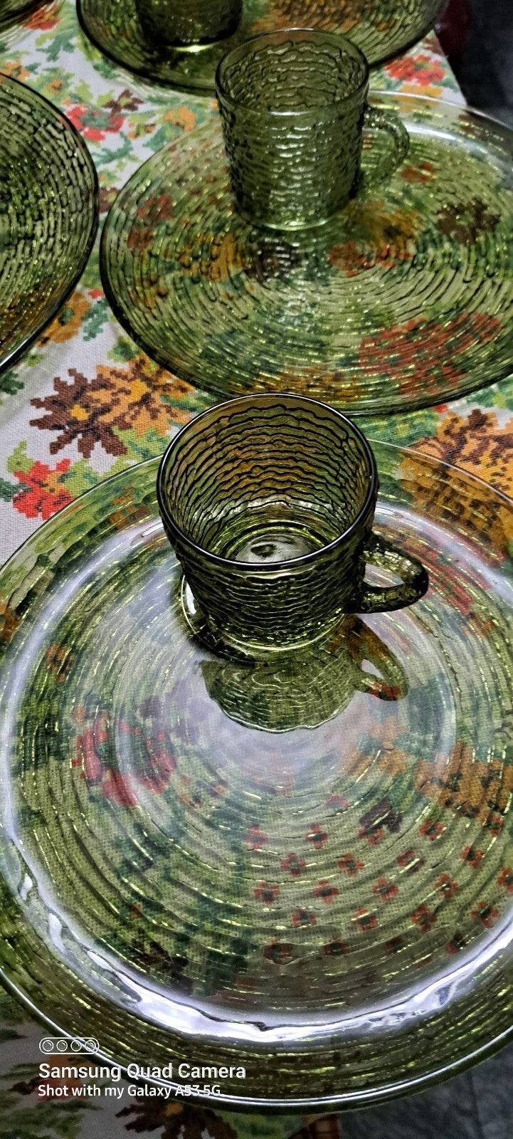 2 sets of Soreno Snack Set in Advocado Green with platter