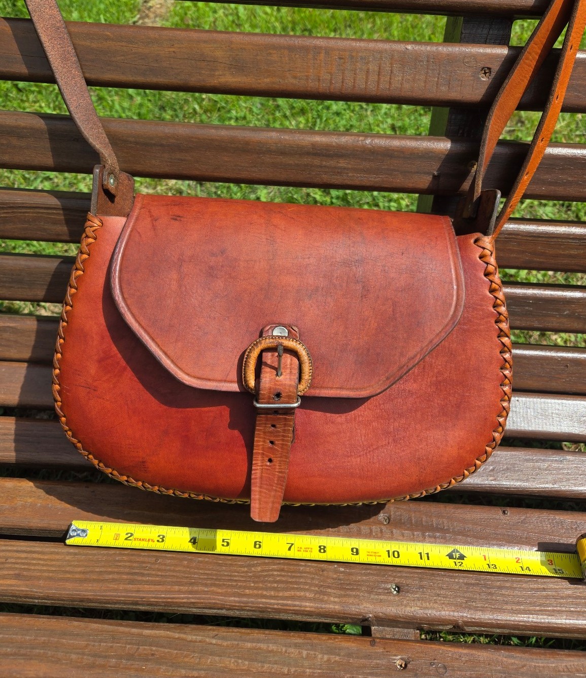 RARE Vintage Genuine Leather Saddle Bag!!♥︎