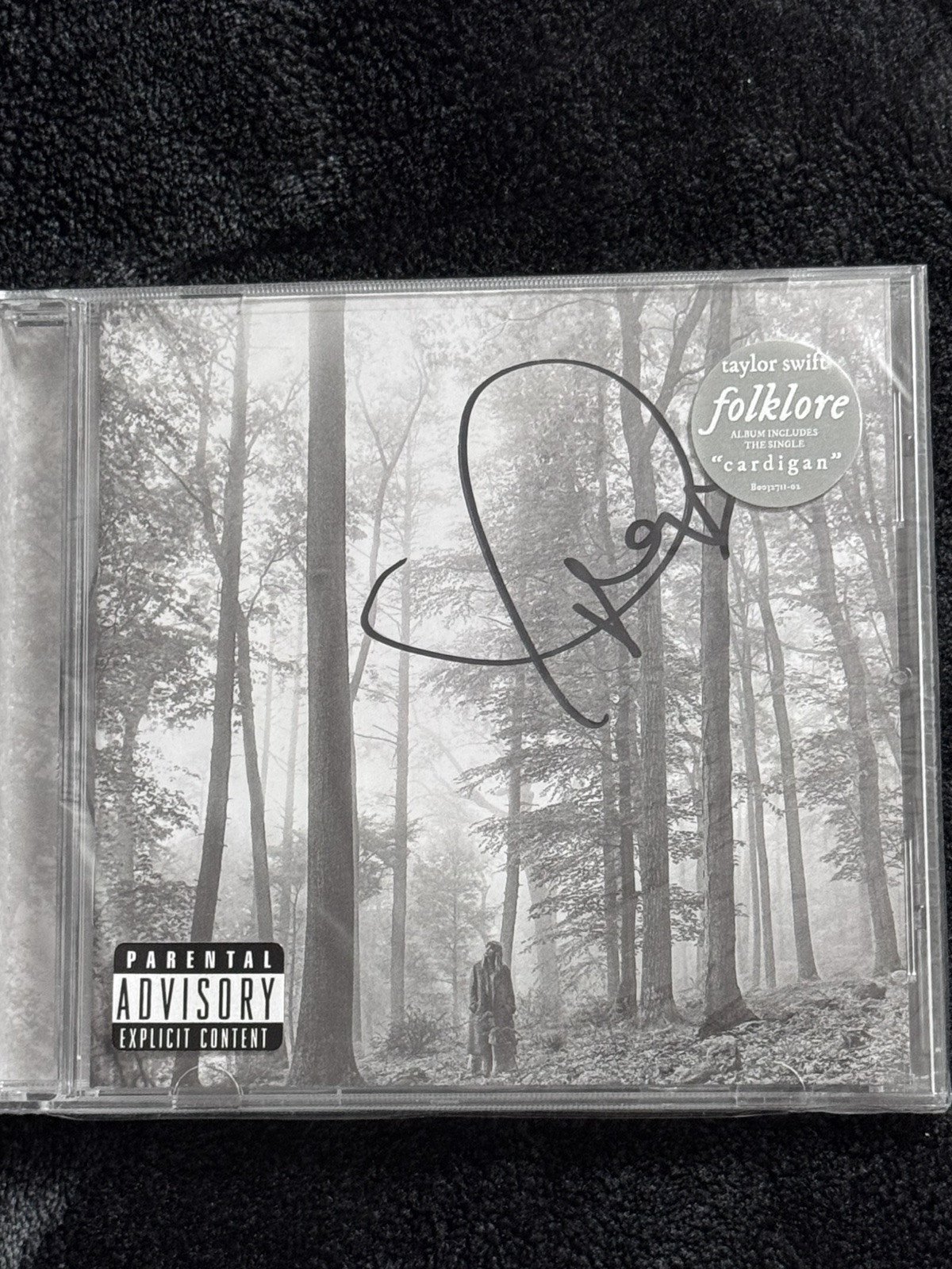 Taylor Swift SIGNED With Heart Folklore CD SEALED!