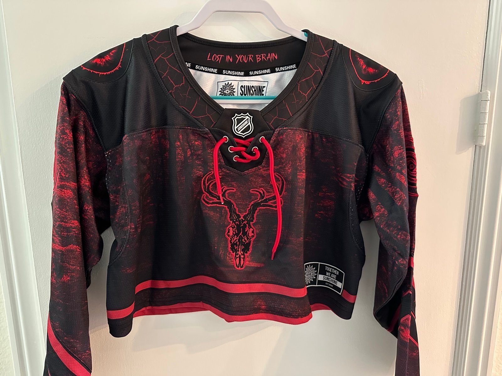 Medium Cropped Svdden Death Sunshine Jersey