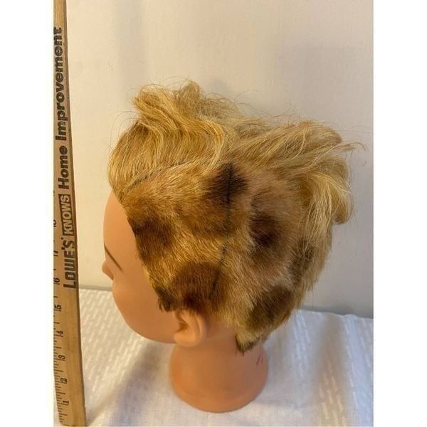 Miss Barbara mannequin head blond