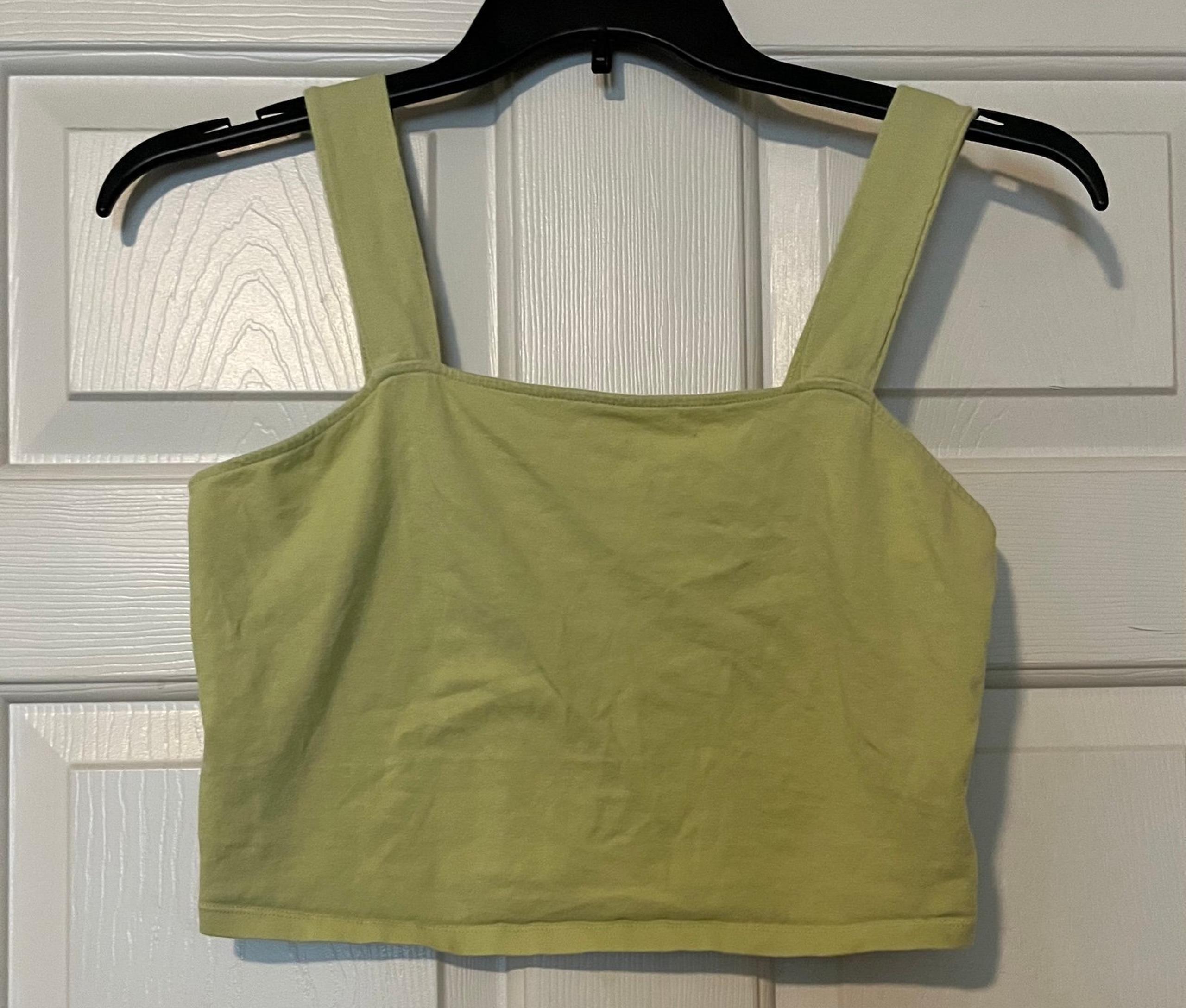 Green women’s crop top tank size L