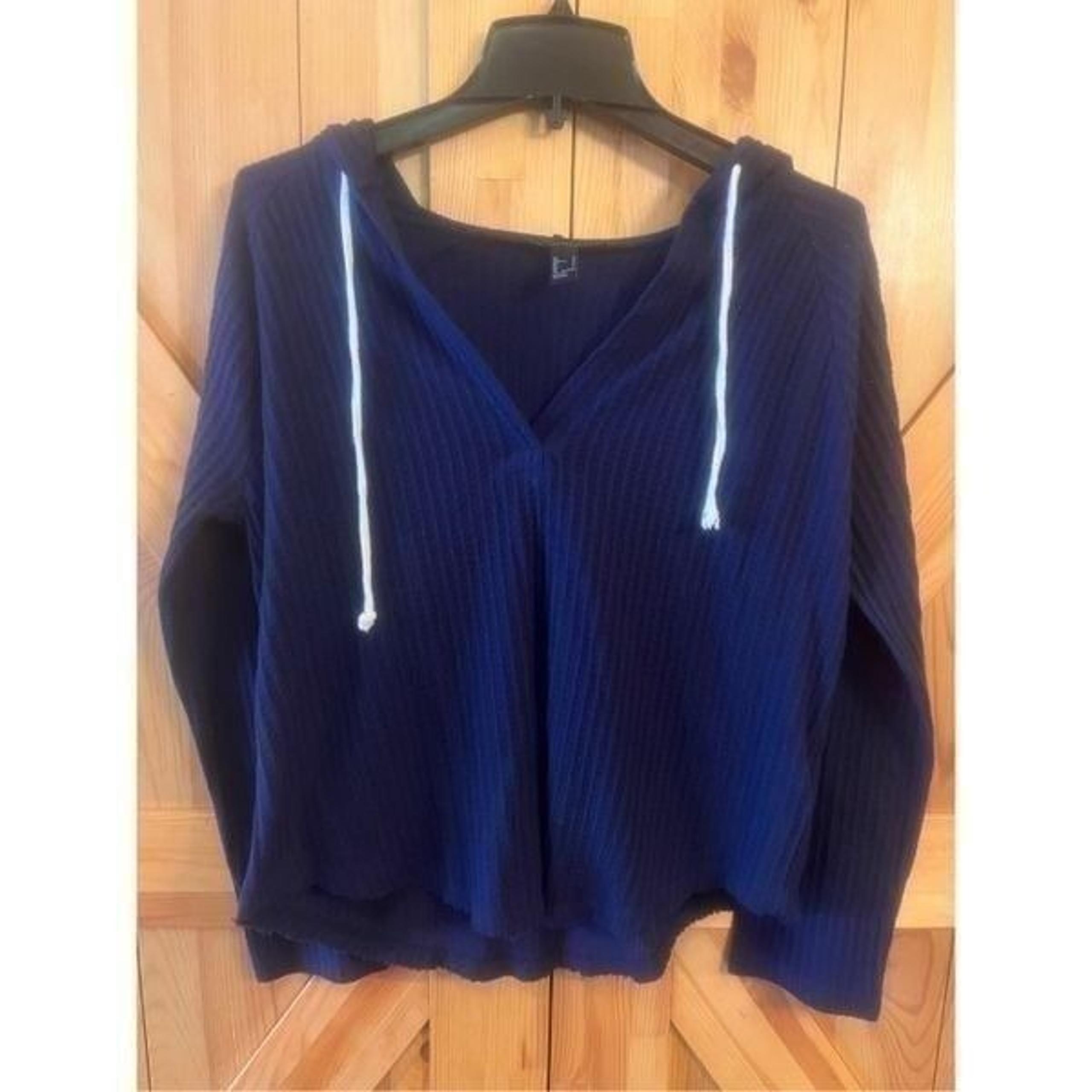 Forever 21 hoodie, light weight size small (3133)