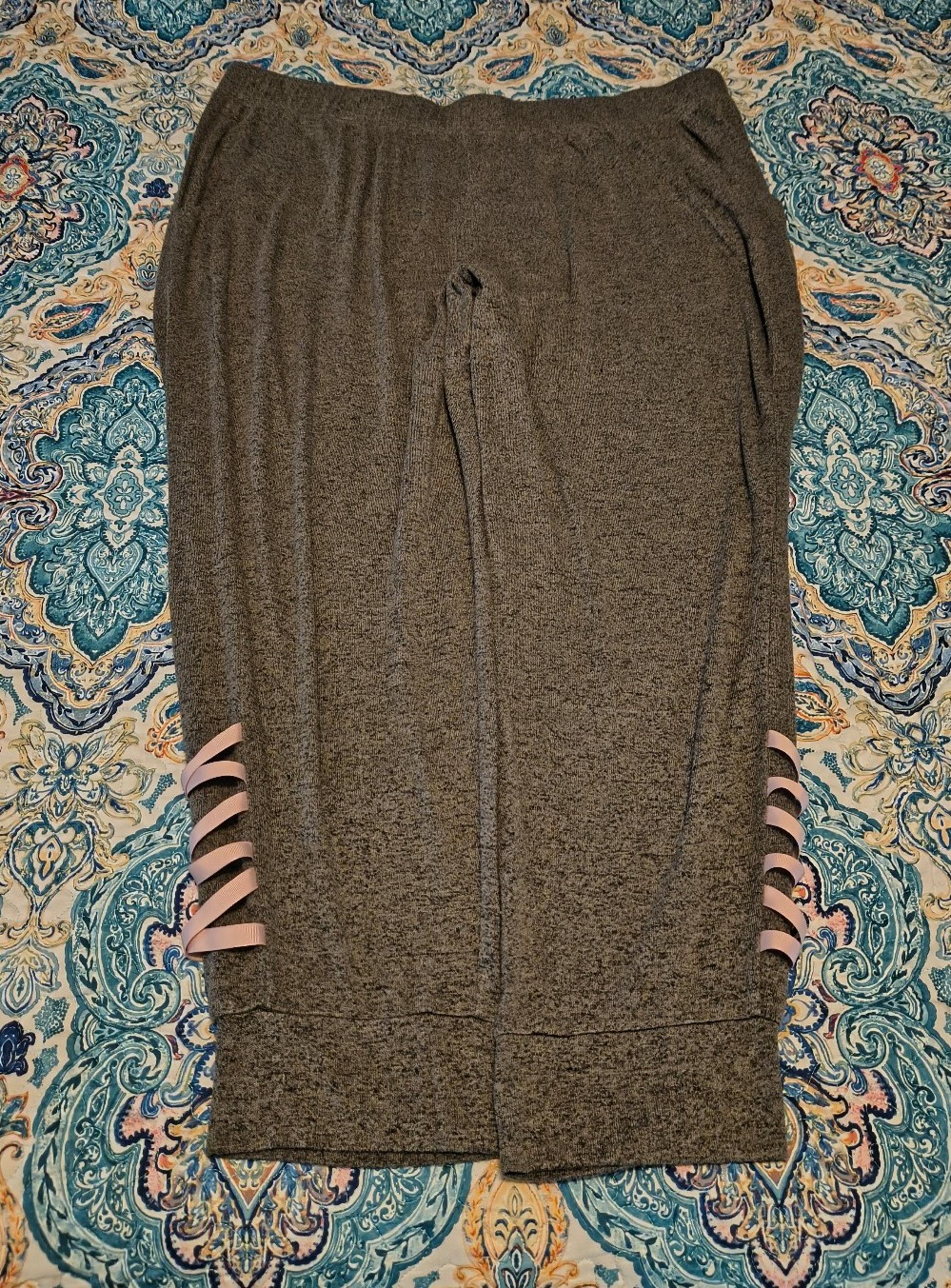 Cacique Gray Pink Cut Out Soft Pajama Jogger Pants Size 26/28