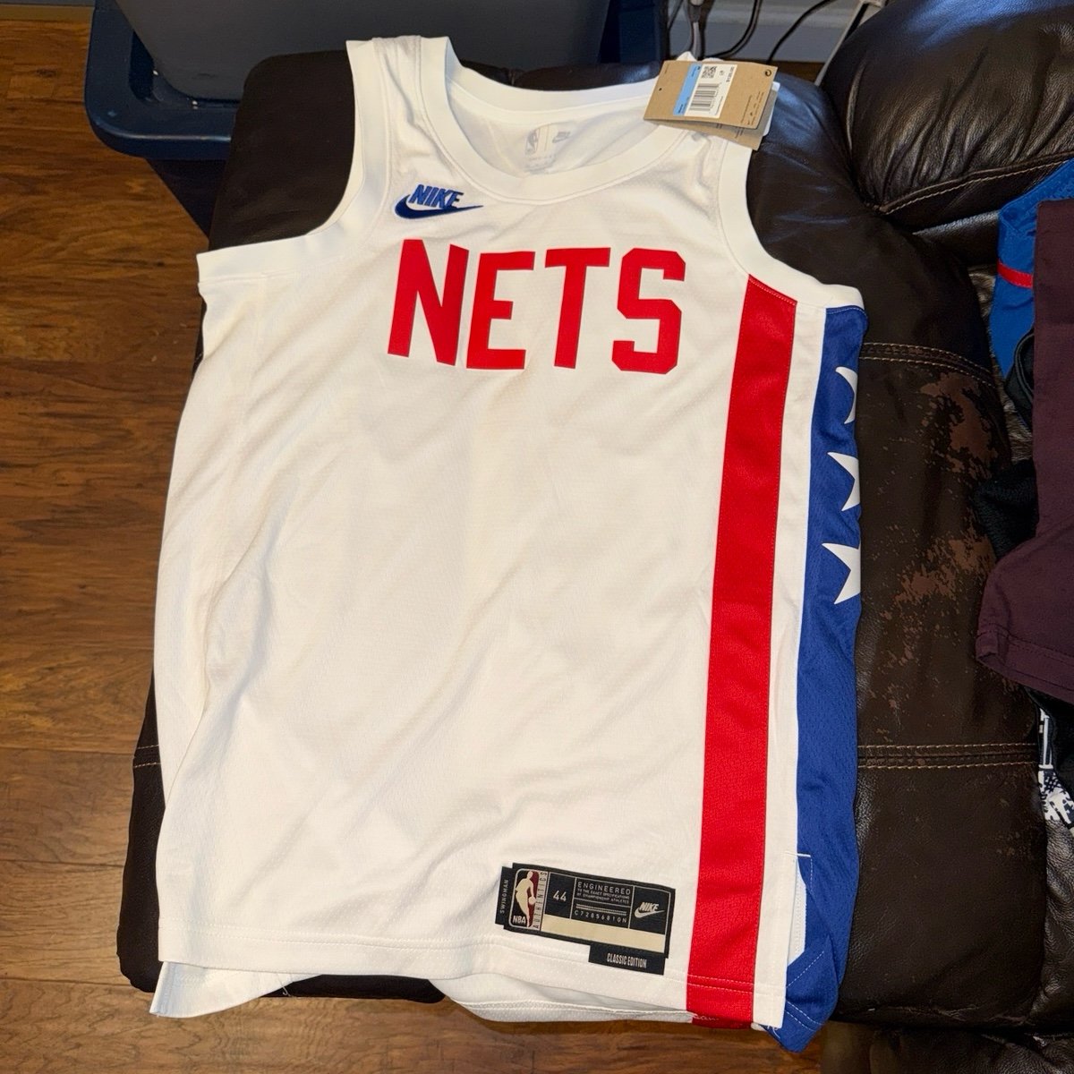 NEW NETS HARDWOOD CLASSIC SWINGMAN NIKE JERSEY SZ:MED *$60(50% OFF $120 AMAZING)
