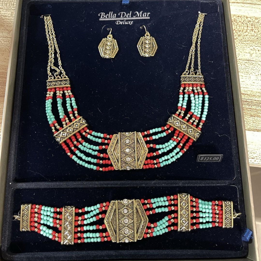 Bella Del Mar Expressions Collection Deluxe Necklace Bracelet Earring Ser New