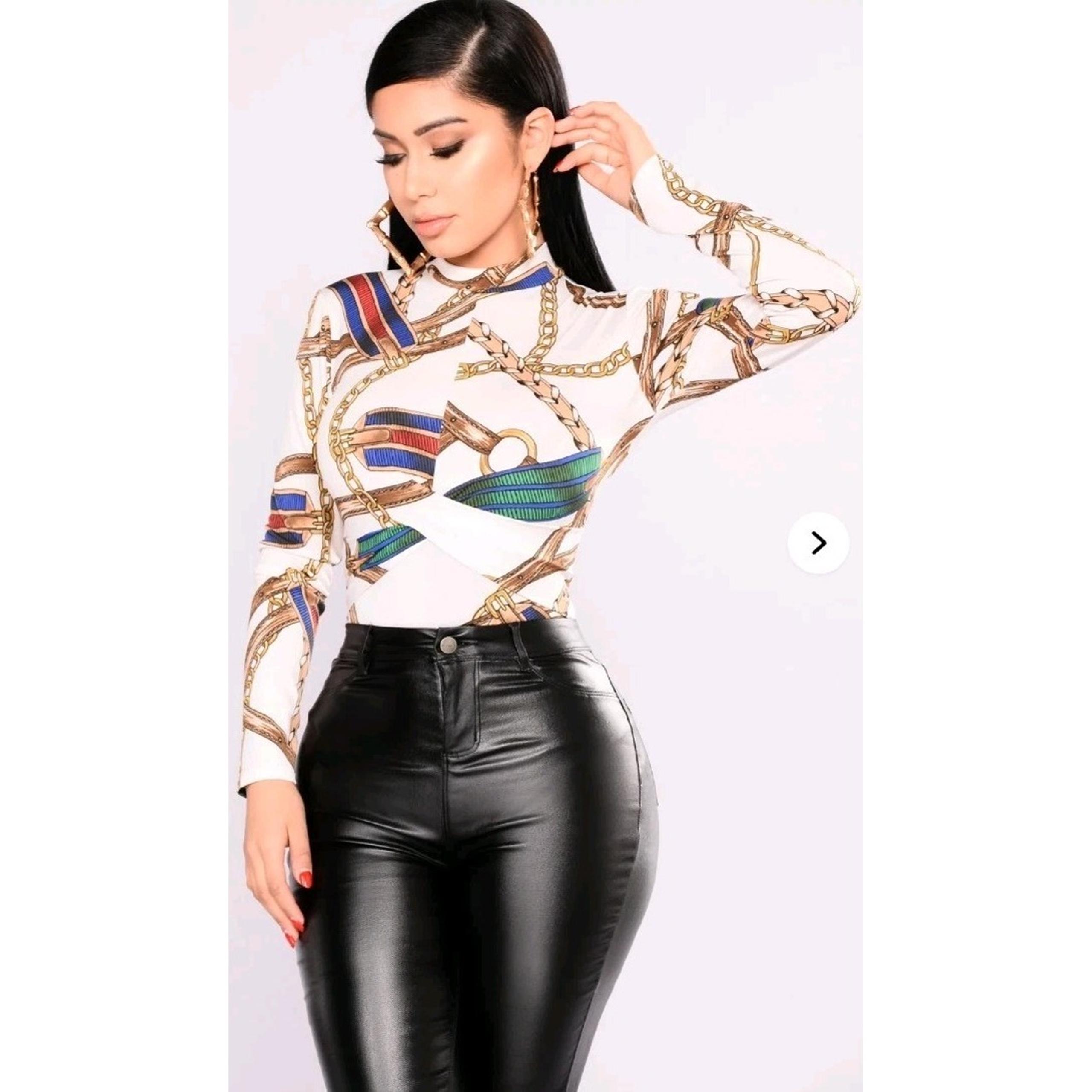 Fashion Nova Women's Cha Chain Bodysuit - Ivory Size Medium - EUC