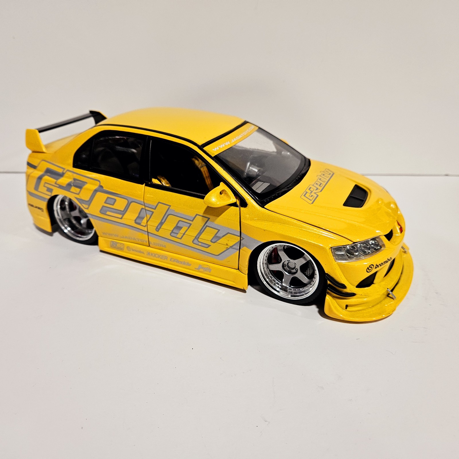 Jada import racer scale 1:18 Mitsubishi Lancer Evo viii