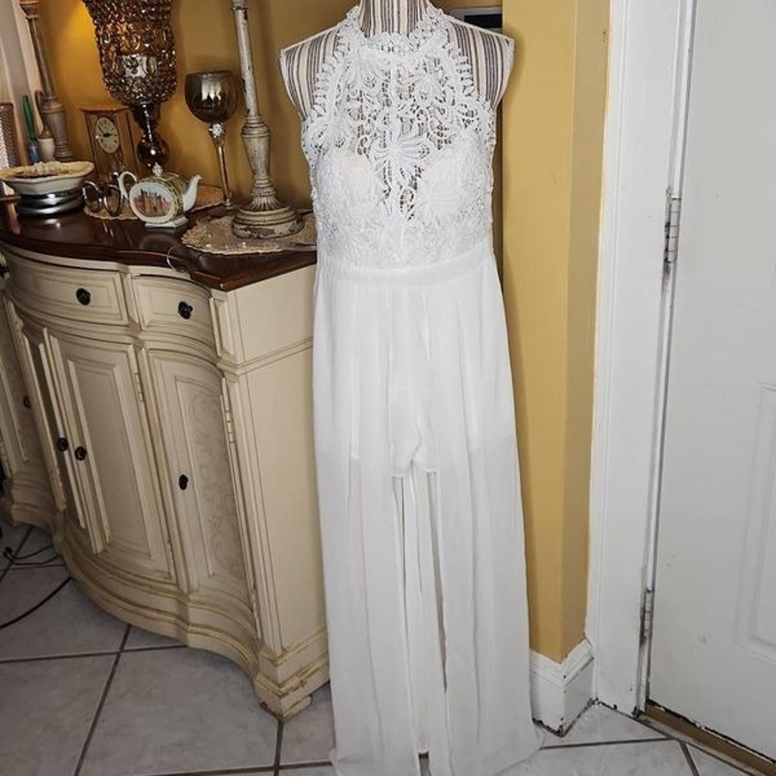 Love culture white lace romper with skirt women's size M