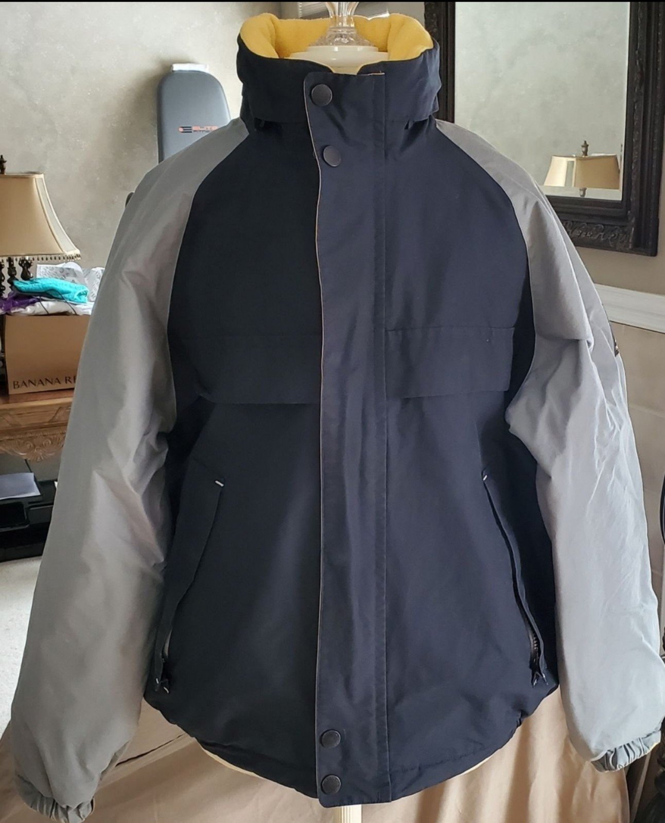 Coat Jacket Mens/Unisex Nautica reversible EUC outerwear clothing Large