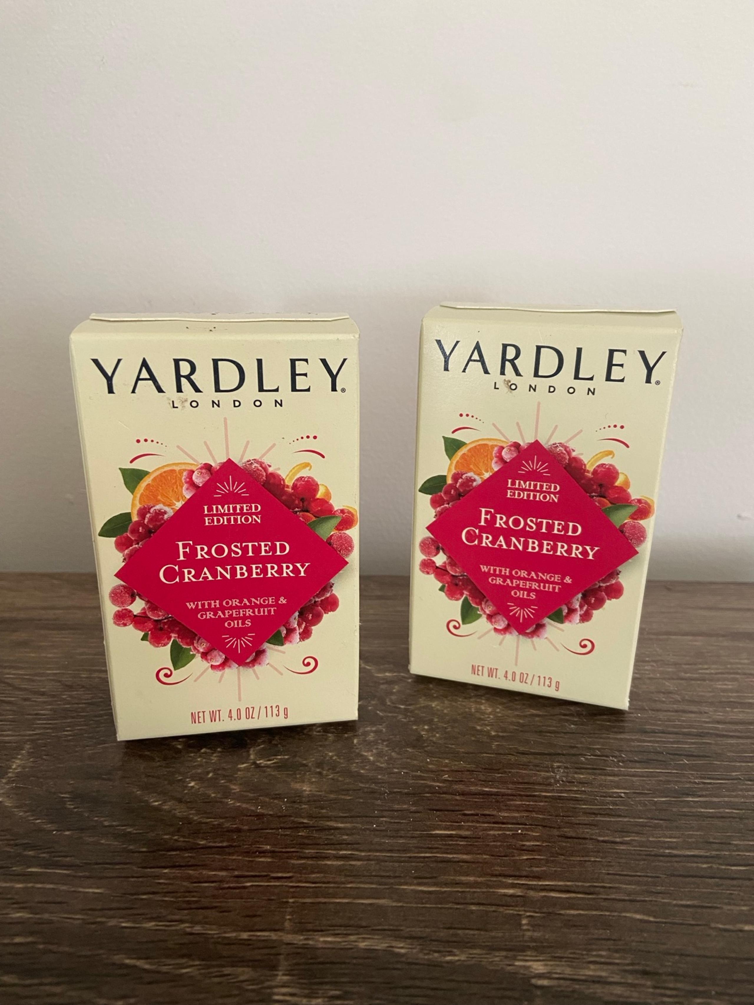 Lot of 2 bars - Yardley Frosted Cranberry Limited Edition Bar Soap