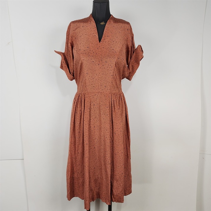 Vintage 1950s Abstract Jersey Print Short Sleeve Copper Tone Dress