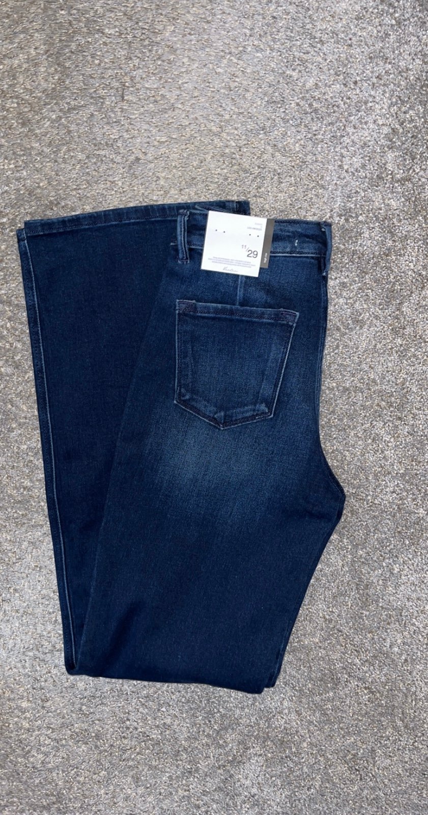 Kankan perfect flare jeans