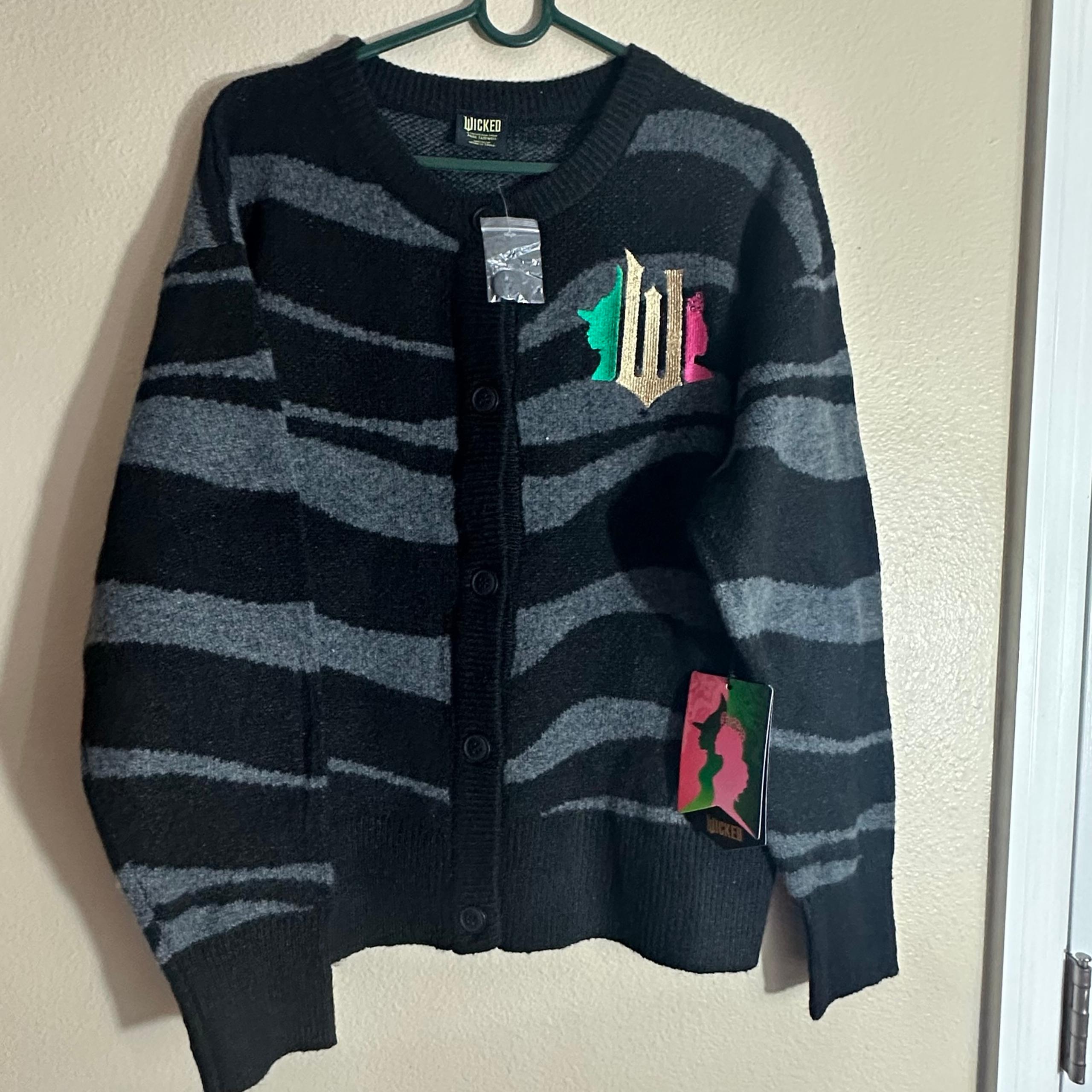 Wicked Sweater. Women’s size Medium