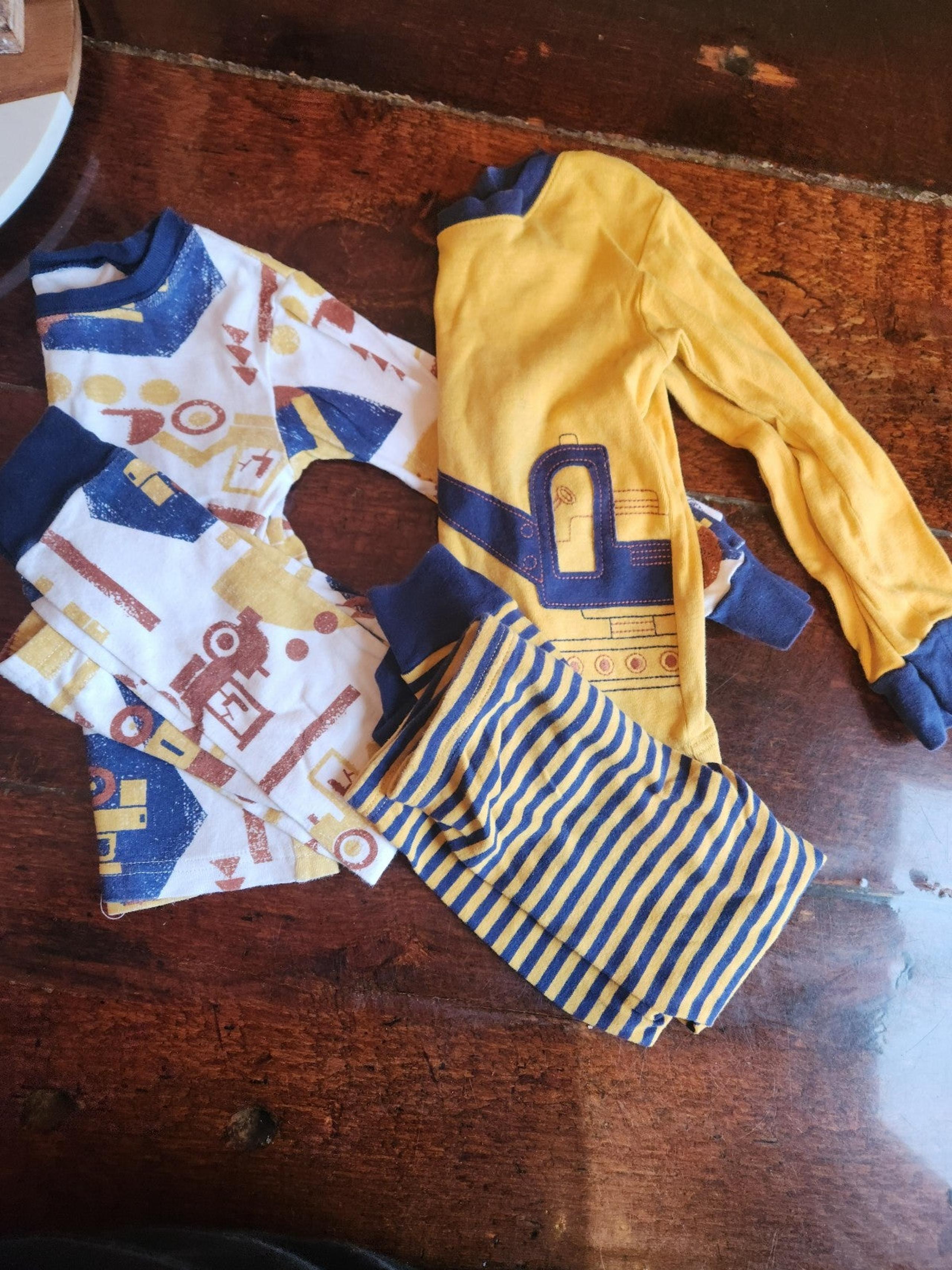Carter's pajamas