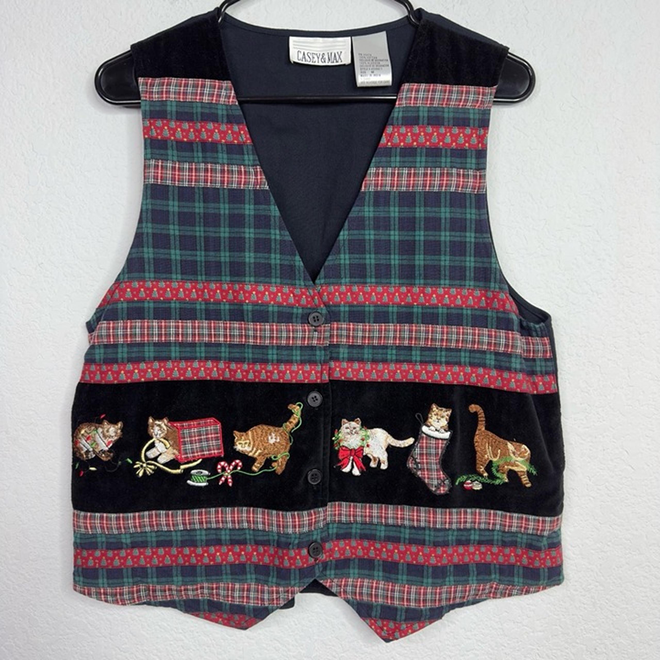 Casey & Max Vest Womens M Plaid Animal Cat Embroidered Holiday Festive Whimsical