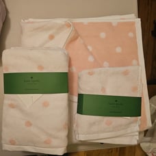 Kate Spade Reversible 8 piece towel set