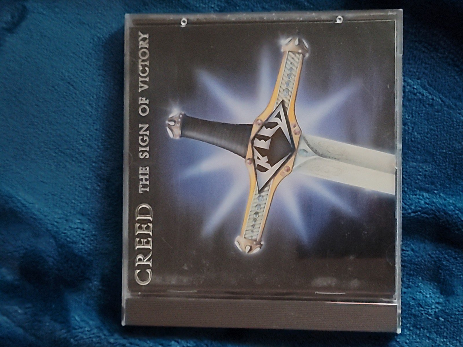 ***RARE*** CREED CD- SIGN OF VICTORY