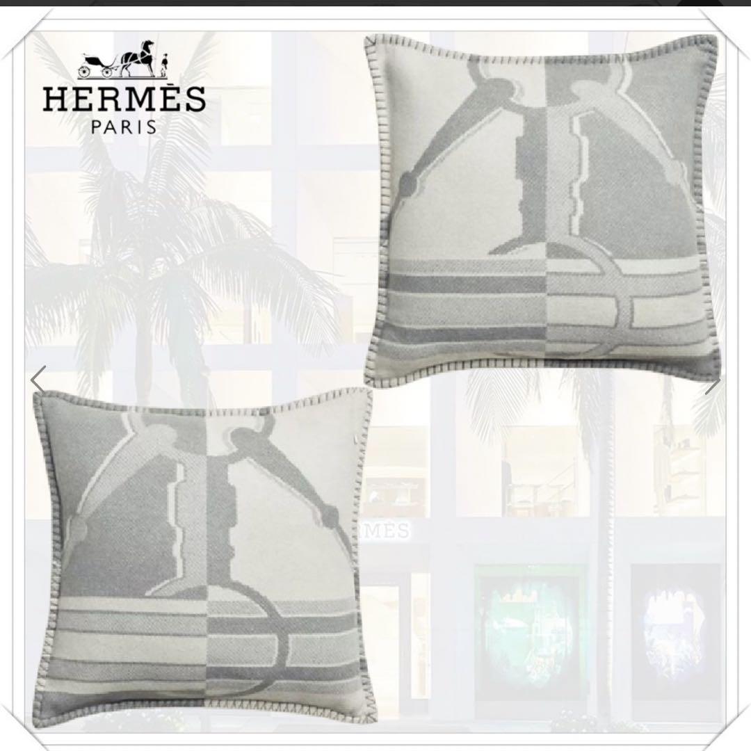 Retail price: 119,900 yen New and unused HERMES cushion Tattasole