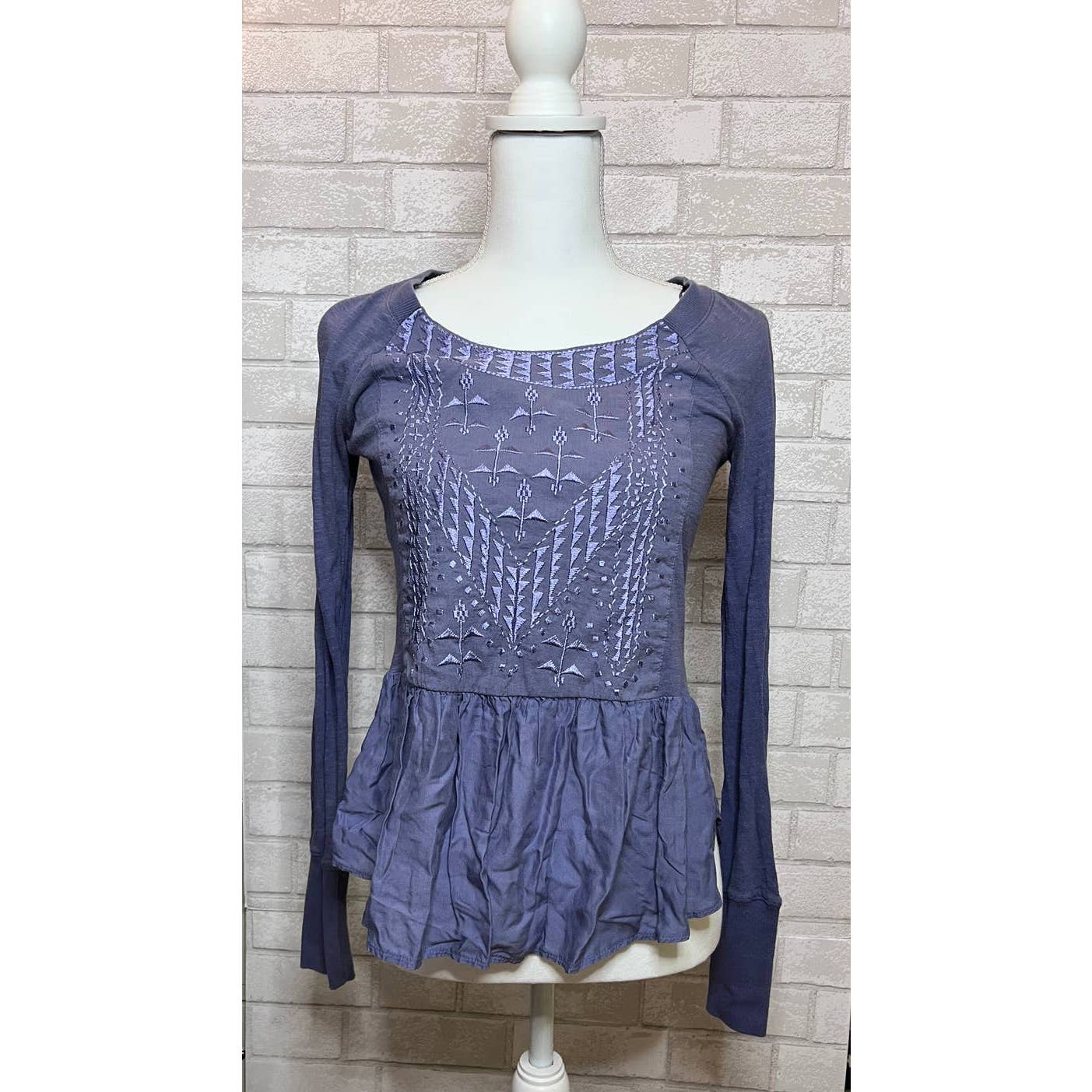 Free People long sleeve purple embroidered tee XS