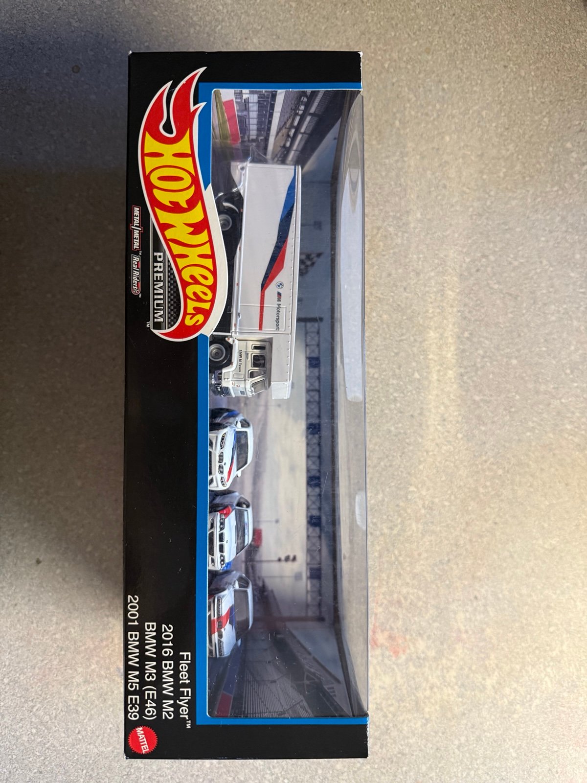 Hot Wheels Premium Collector Set BMW M Team & Fleet Flyer