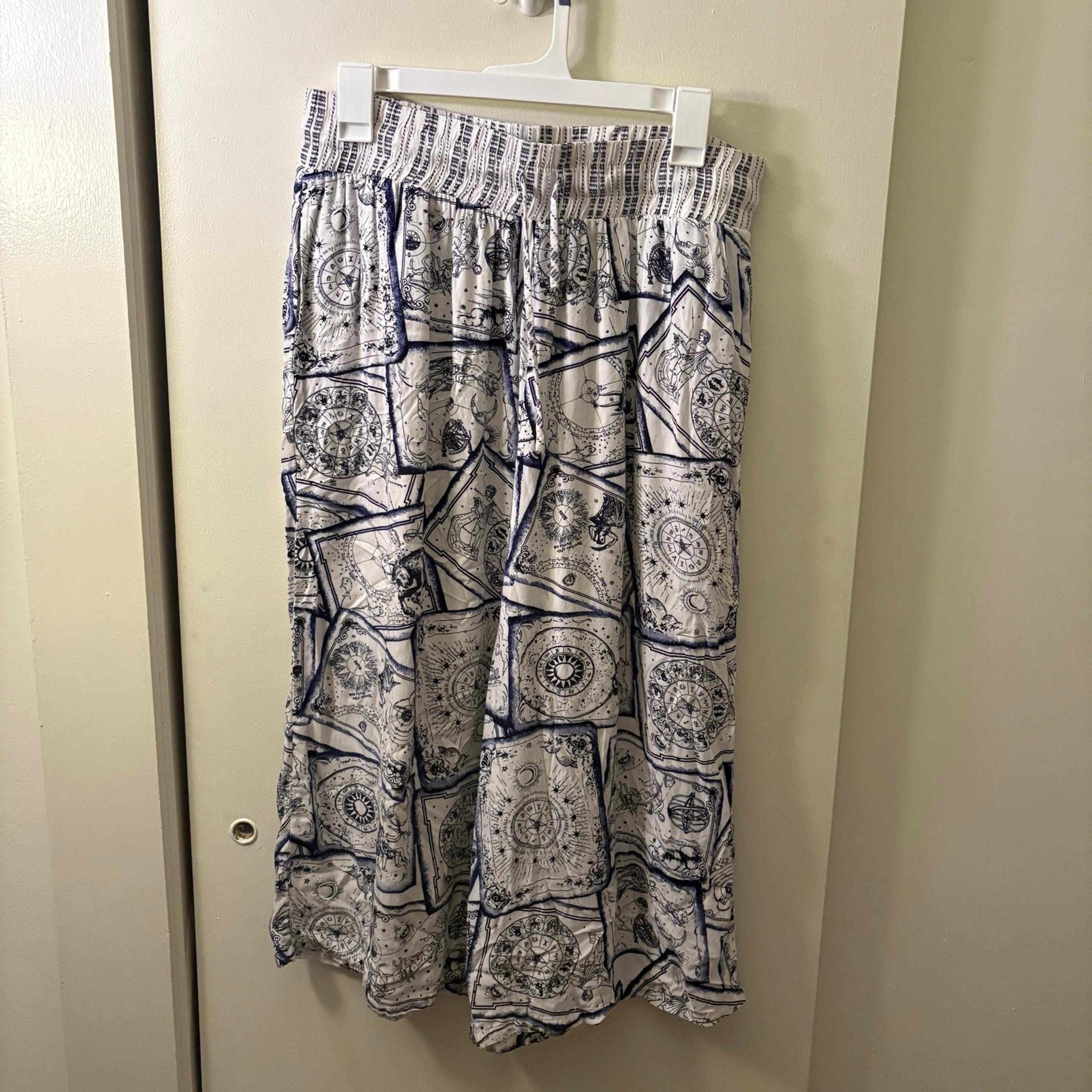 Refinery 29 Horoscope Loungewear Pants