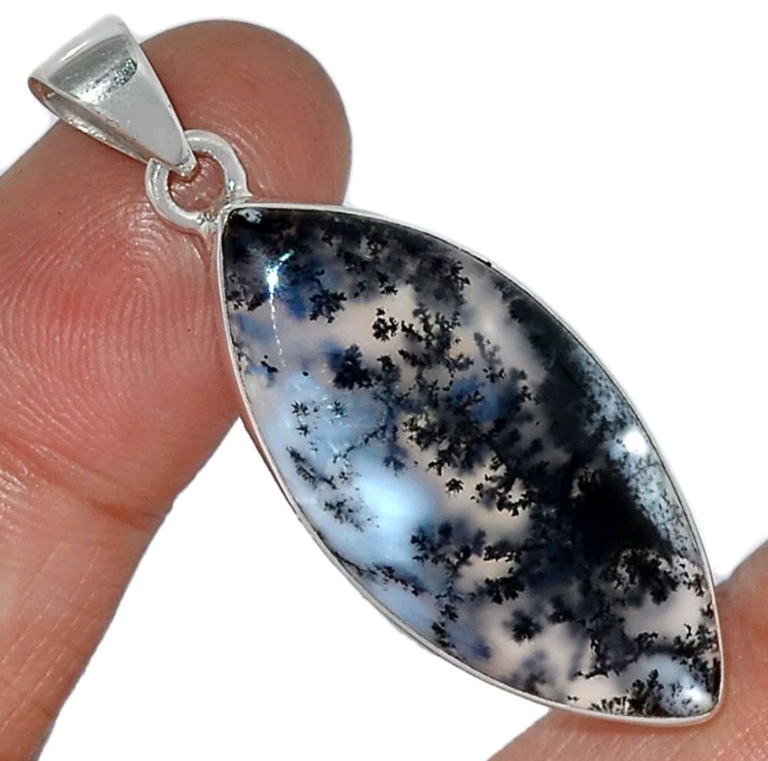 925 Ss Dendritic Agate Merlinite pendant