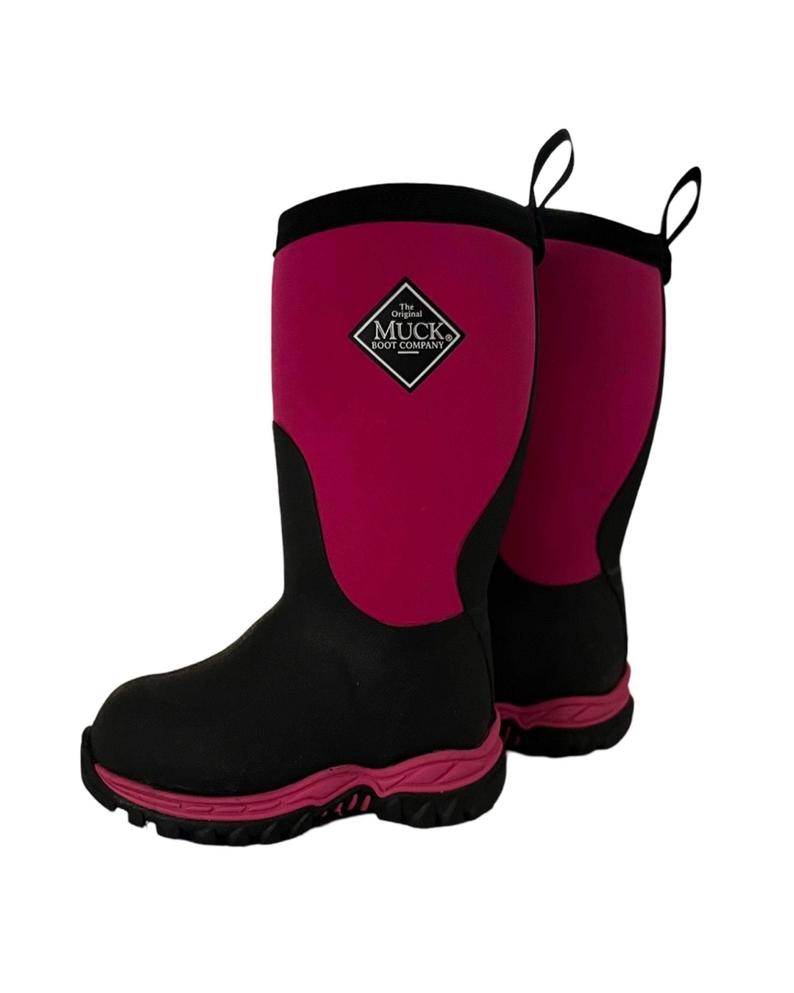 kids muck boots