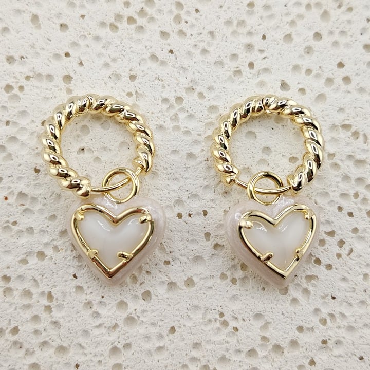 Kendra Scott Ari Heart Enamel Frame Huggie Hoop Earrings