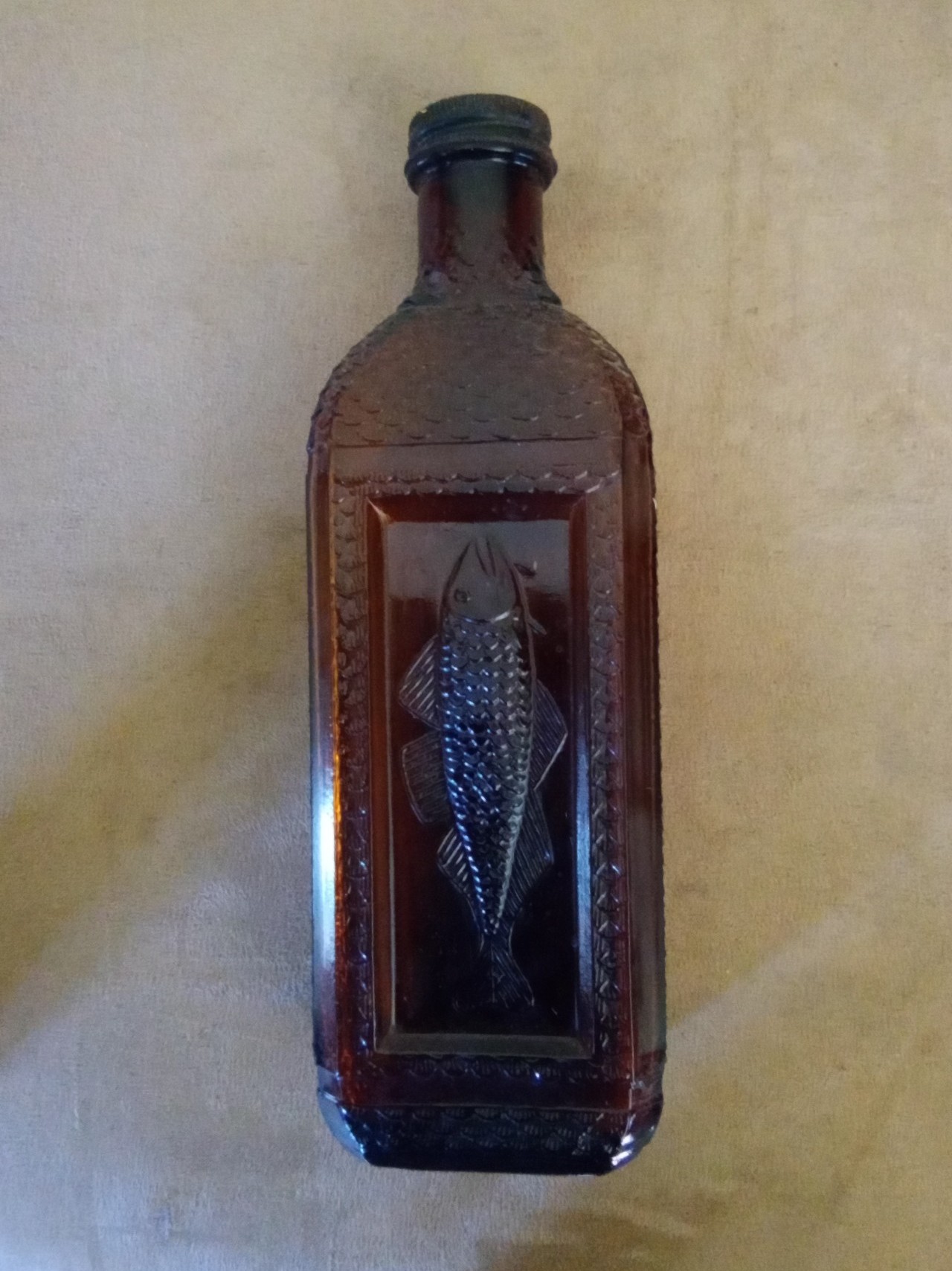VINTAGE COLLECTIBLE MCKESSON & ROBBINS COD LIVER OIL AMBER BOTTLE EXCELLENT COND