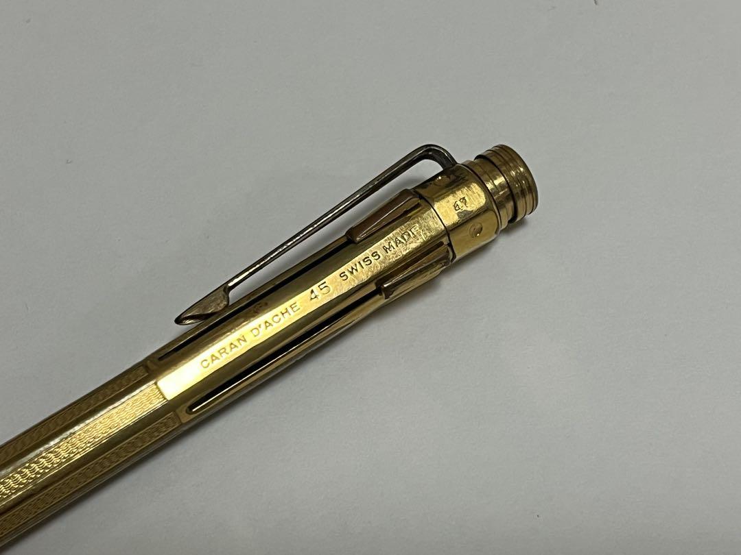 最も信頼できる Caran d'Ache 45 4-color pen 筆記具