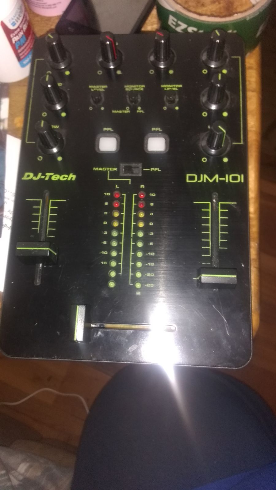 DJ Tech DJM-101 USB Mixer