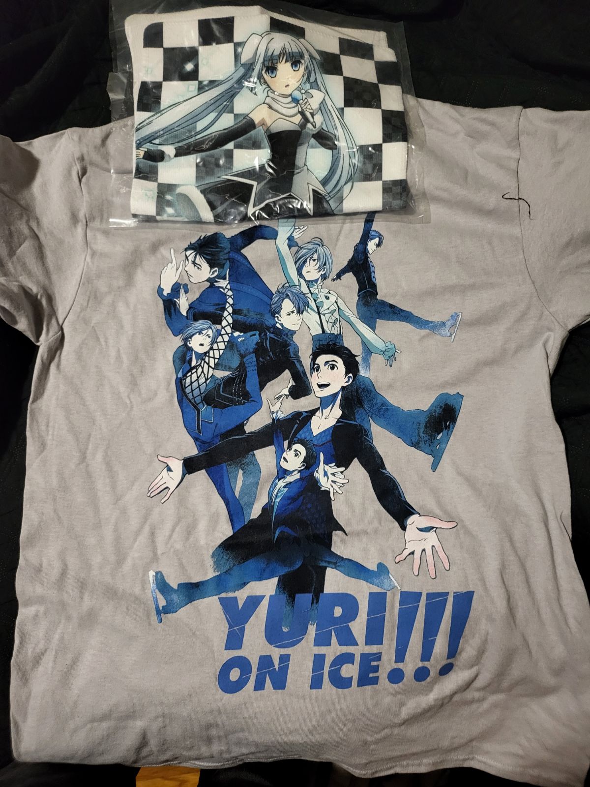 yuri on ice graphic Shirt