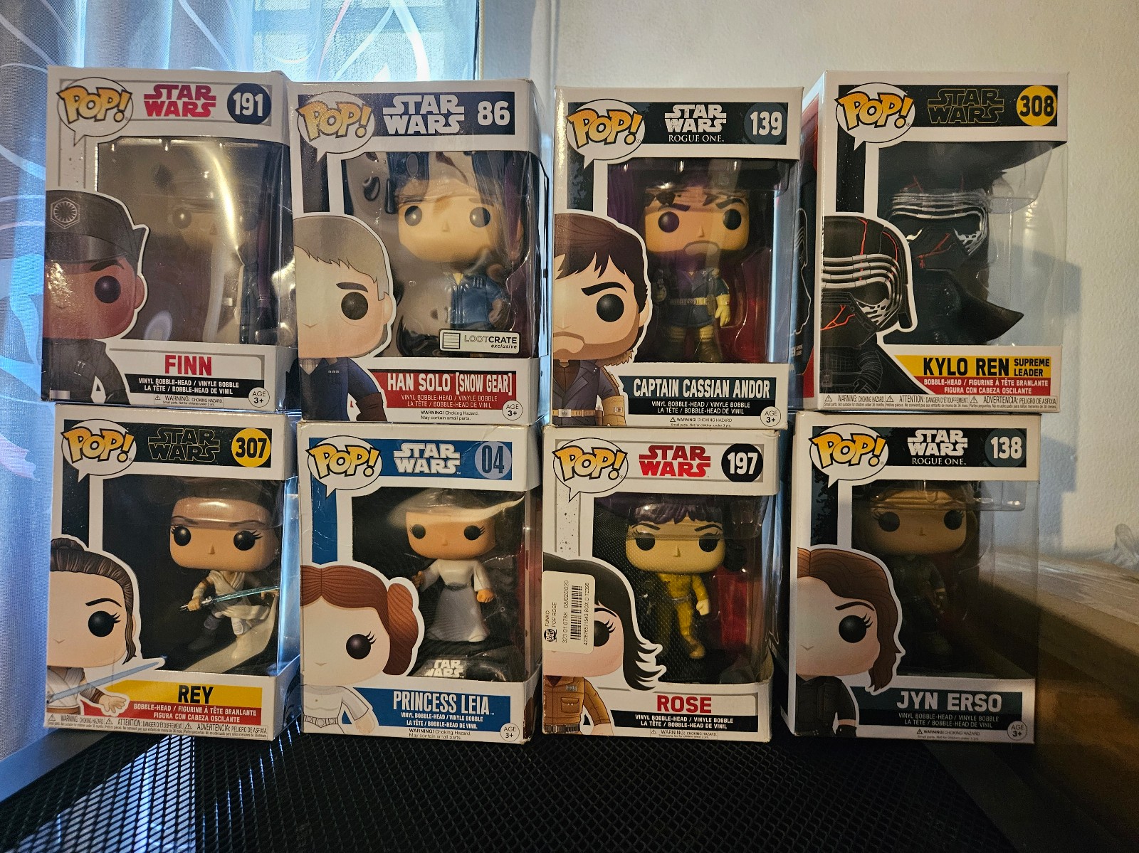 NEW LOT OF 8 STARWARS FUNKO POP VINYL TOY FIGURES