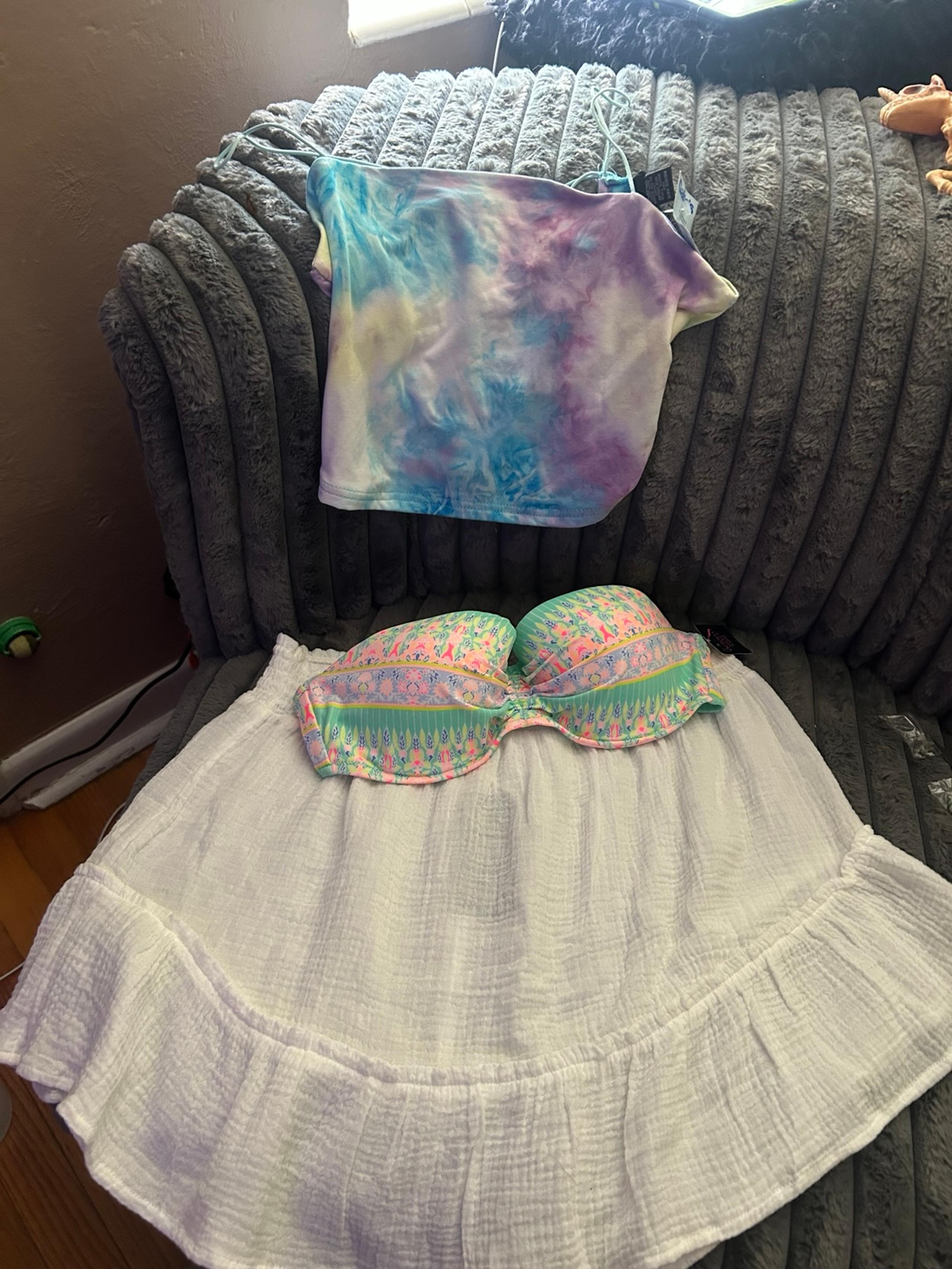 BNWT VICTORIA’S SECRET SET