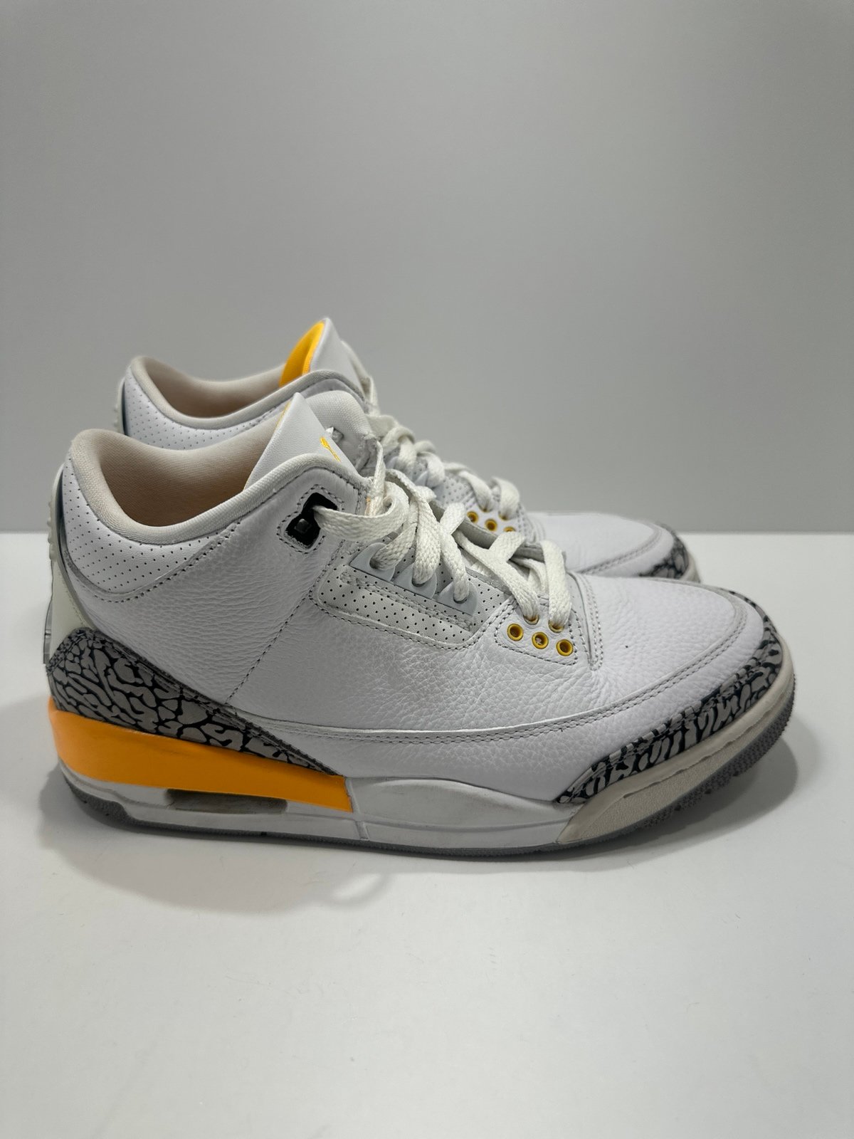Air Jordan 3 Retro Laser Orange 2020 Women Sz 8